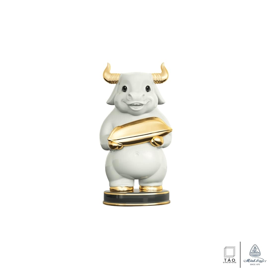 TAO Singapore: Porcelain Ox Figurine (Minh Long I)