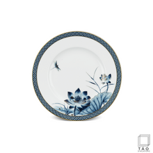 Load image into Gallery viewer, Golden Lotus: Flat Round Plate (20cm)
