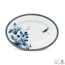 Load image into Gallery viewer, Golden Lotus: Oval Plate 37cm (Minh Long I)
