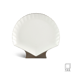Fish & Clam: Shell-Shaped Plate (28cm) (4803418292324)