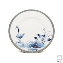 Load image into Gallery viewer, Golden Lotus: Flat Round Plate (28cm) (4802822176868)
